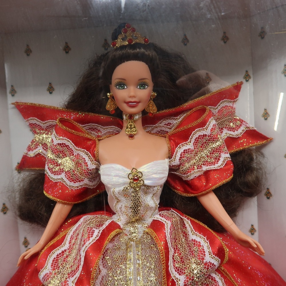Barbie 1997 10th Anniversary Happy Holidays Special Ed.  Brunette Red Dress 1783